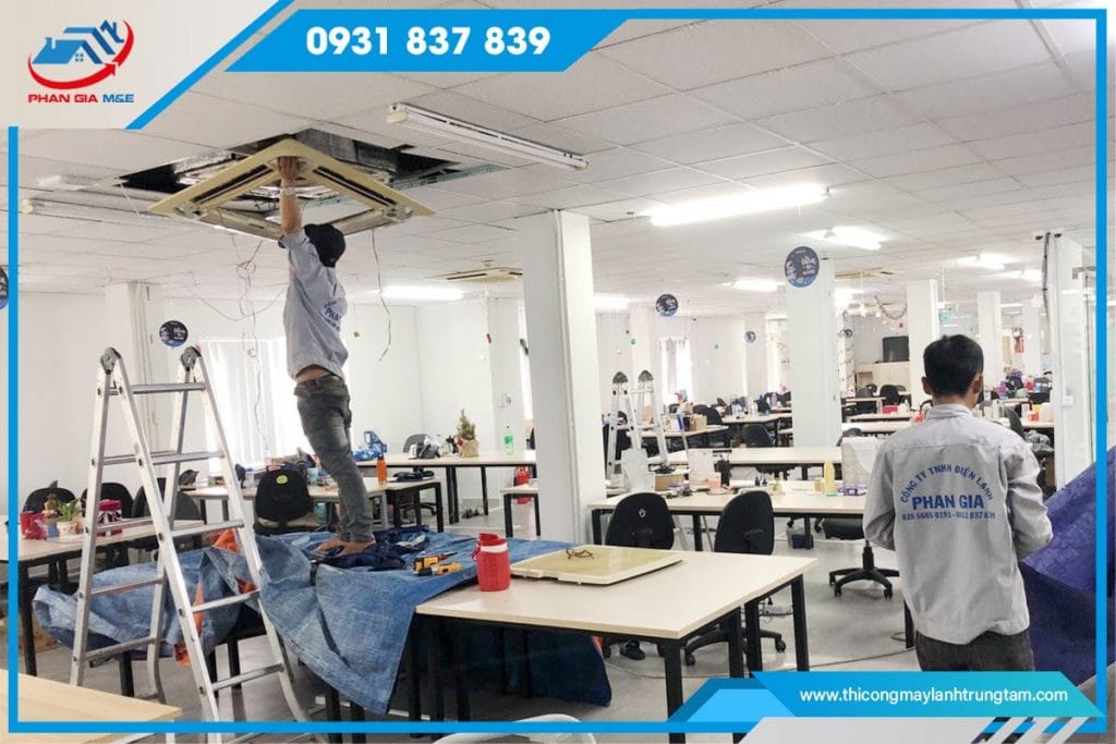 Quy trình tiếp nhận yêu cầu sửa chữa máy lạnh âm trần của khách hàng