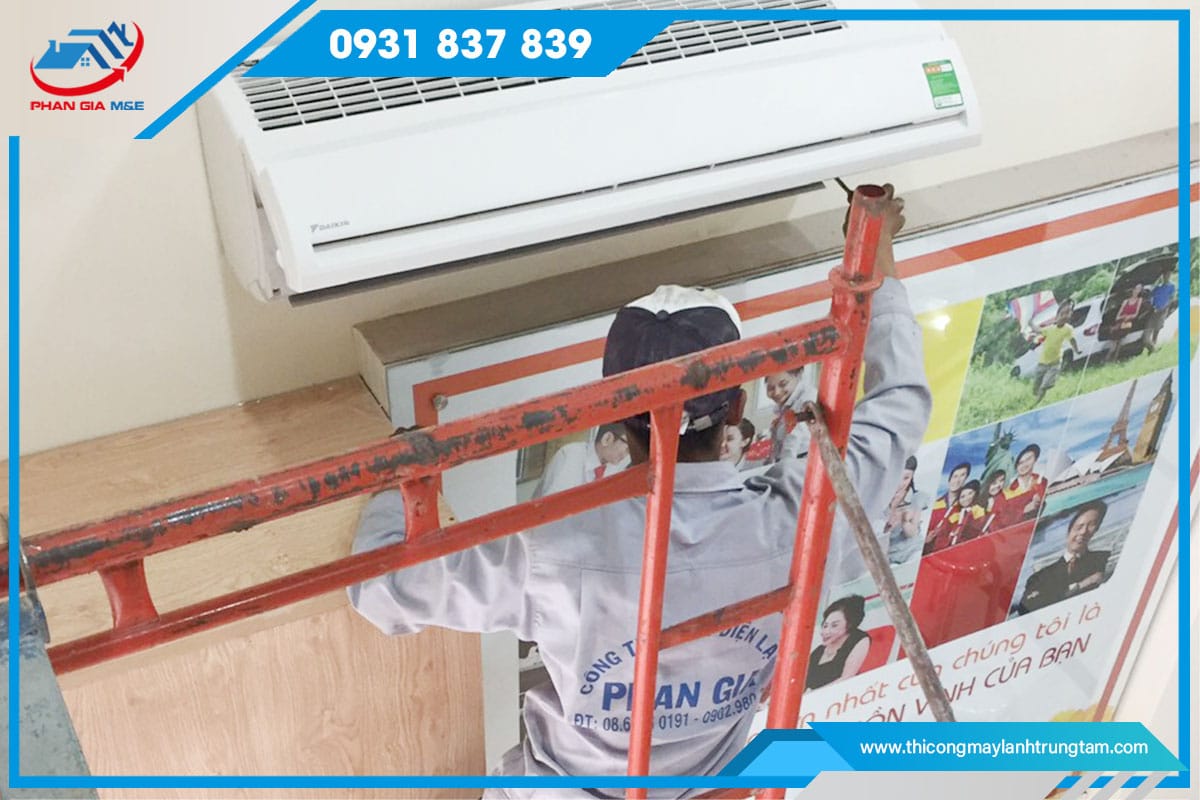 Chạy đường ống dẫn gas, đường ống cấp gió lạnh