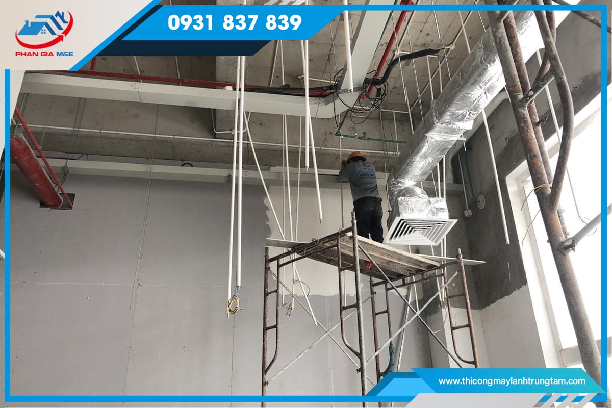 Bảo trì máy lạnh giấu trần nối ống gió đối với dàn lạnh