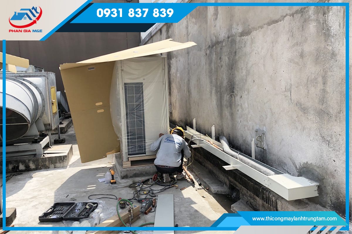 Điện Lạnh Phan Gia - Đơn vị bảo trì máy lạnh giấu trần nối ống gió chuyên nghiệp